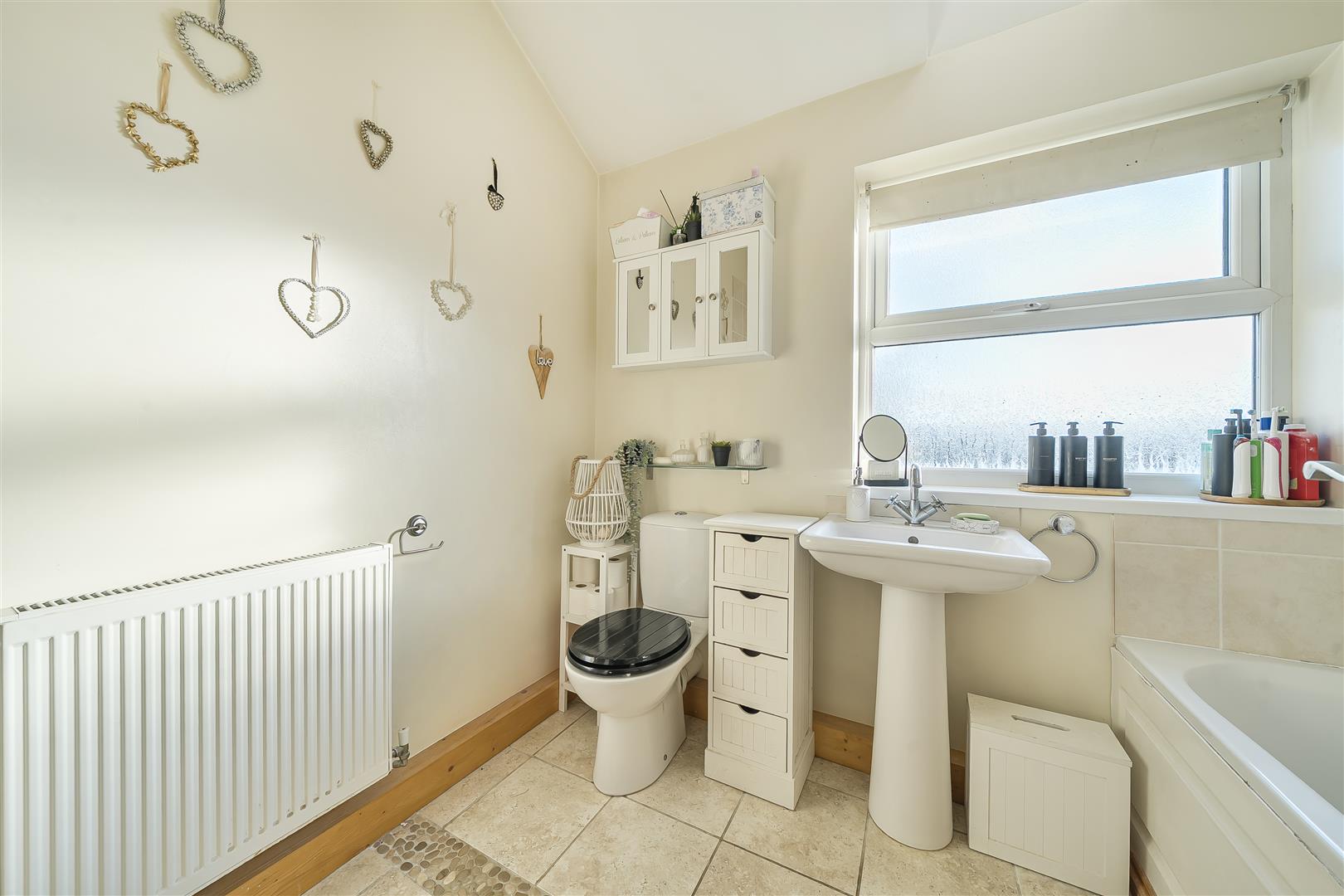 Middle Road, Gendros, Swansea, SA5 8EJ